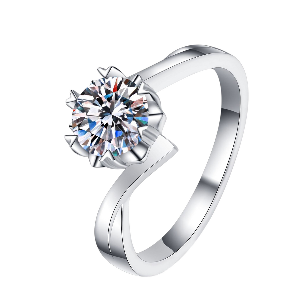 Hayesaura | Celestial Snowflake Moissanite Statement Ring