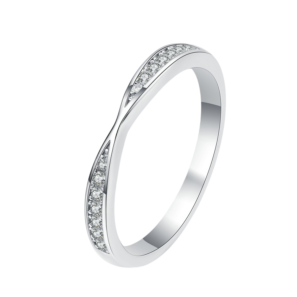 Hayesaura | Acubi Style Criss-Cross Minimalist Moissanite Band | Cyber Y2K Stacking Ring