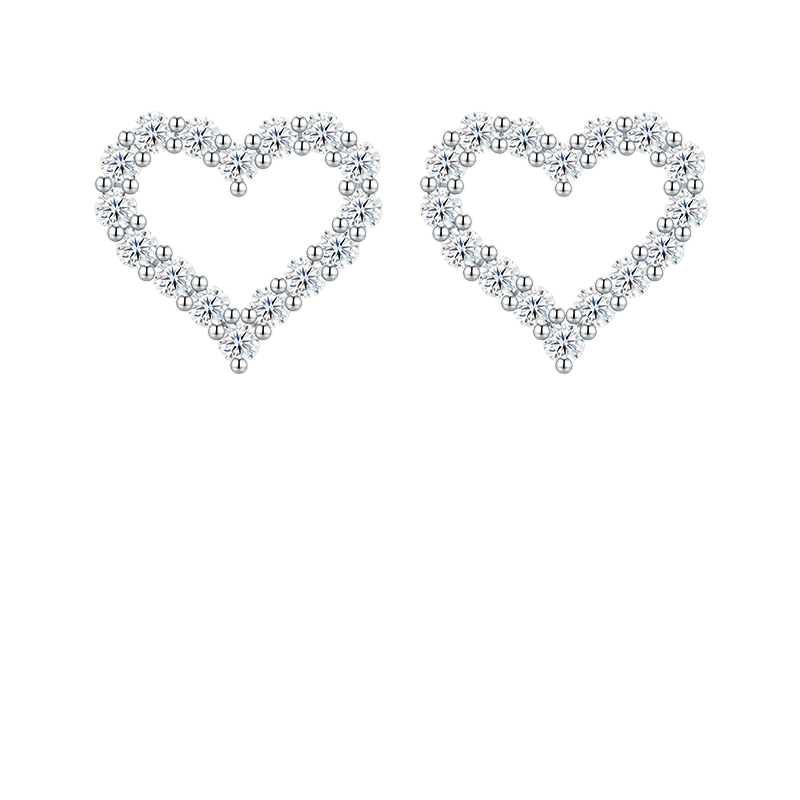 Hayesaura | Parisian Chic 18K Plated Heart Moissanite | Quiet Luxury Romantic Studs
