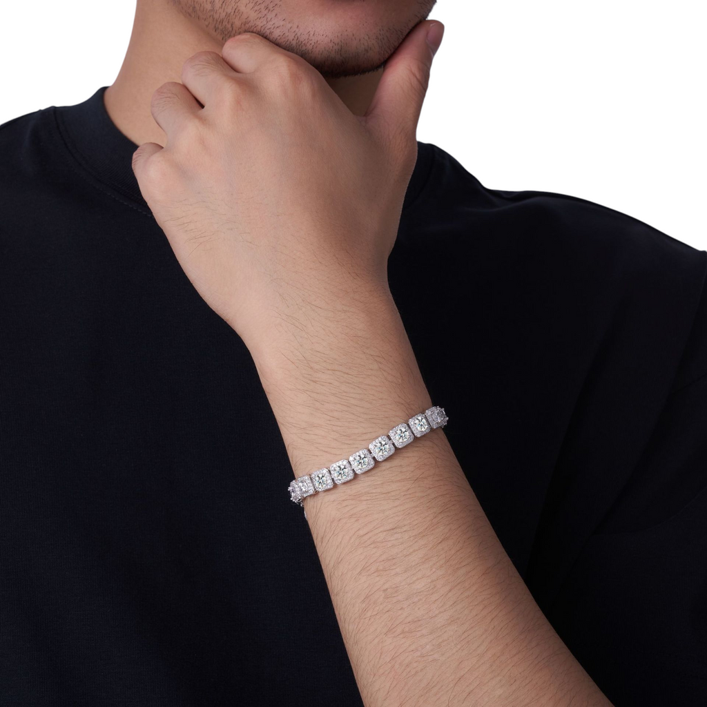 Hayesaura | Industrial Grunge Square Princess-Cut Hip-Hop Moissanite Bangle | Cyber Y2K Street Statement