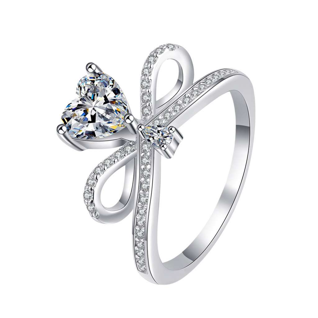 Hayesaura | Heartbeat Pulsing Moissanite Halo Ring in 18K White Gold