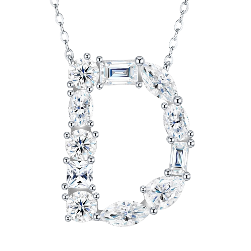Hayesaura | Street Hip-Hop 18K Plated D-Color Moissanite 26 Initial Letters Necklace | Unisex Avant-Garde Clavicle Chain Statement