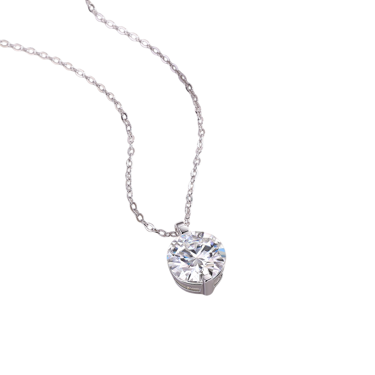 Hayesaura | Old Money 18K Plated Classic Solitaire Moissanite | Quiet Luxury Multi-Size Pendant