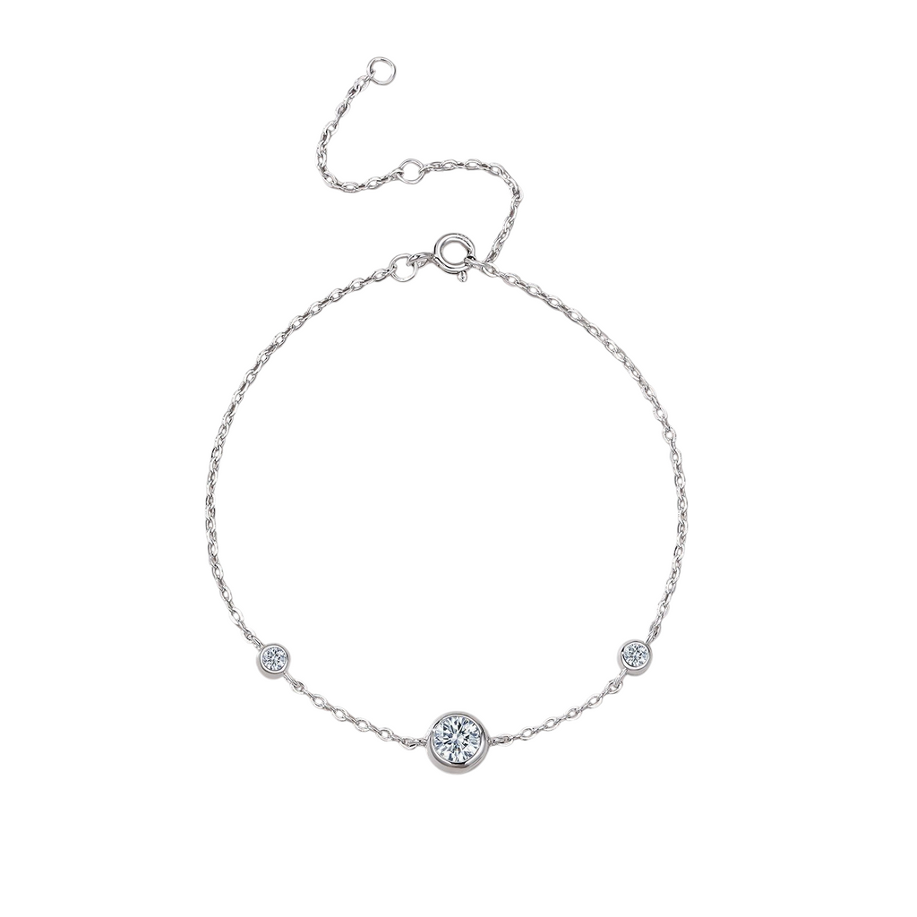 Hayesaura | Petite Dainty 18K Plated Minimalist Moissanite Strand | Clean Fit Everyday Essential