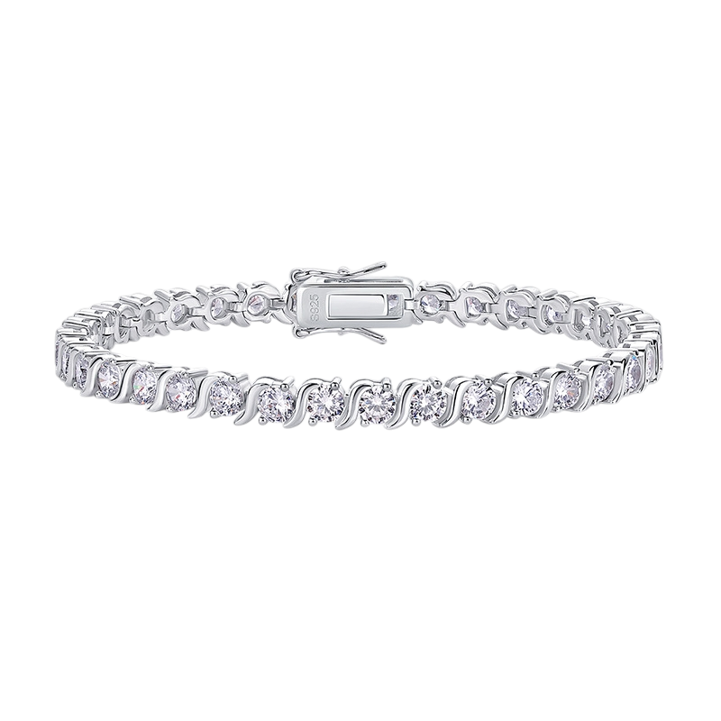 Hayesaura | Ultra-Luxe 18K Plated Brilliance Moissanite Tennis Bracelet | Old Money Gala Statement