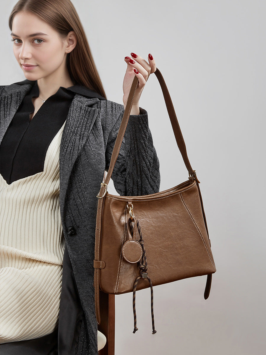 Hayesaura | 2026 Summer Vegetable-Tanned Leather Hobo Commuter Tote