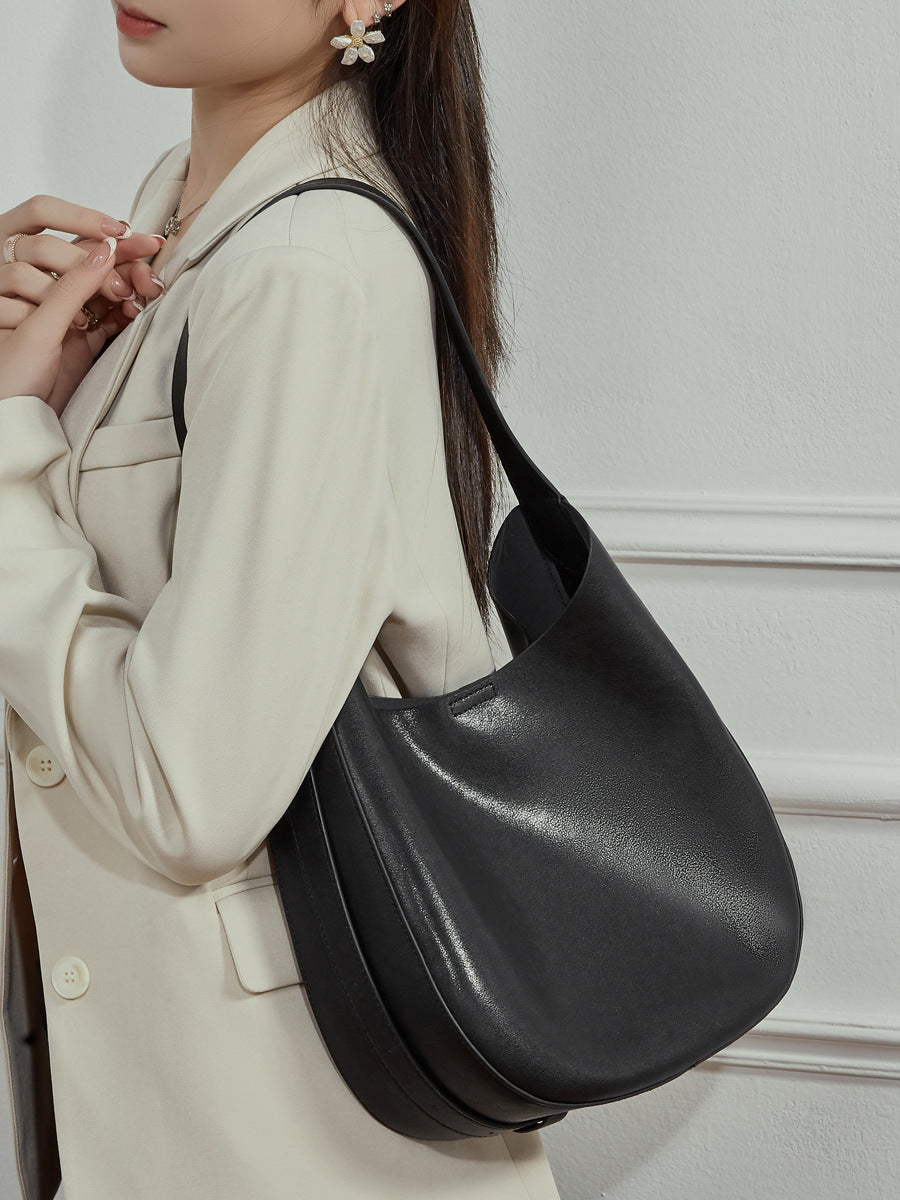Hayesaura | 2026 Niche Crescent Genuine Leather Underarm Crossbody