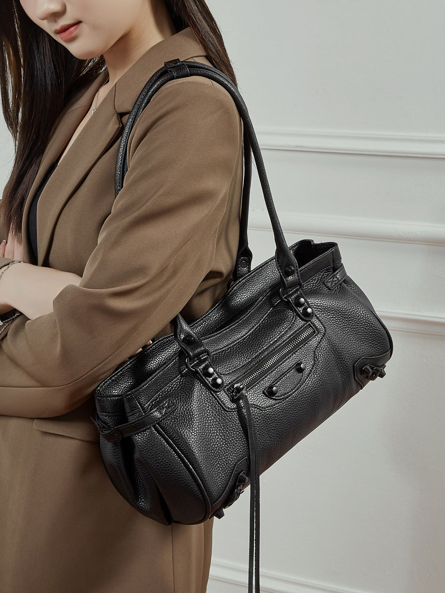 Hayesaura | ABG Punk Rivet Top-Layer Cowhide Motorcycle Baguette Bag