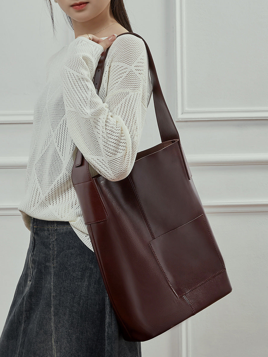 Hayesaura | Vegetable-Tanned Cowhide Large Capacity Bucket Tote
