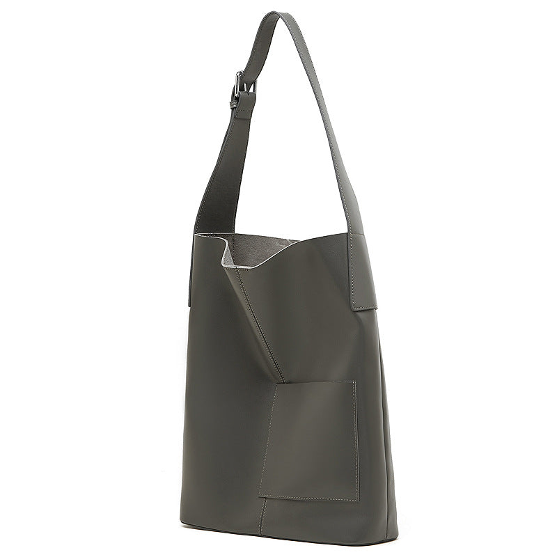 Hayesaura | Vegetable-Tanned Cowhide Large Capacity Bucket Tote