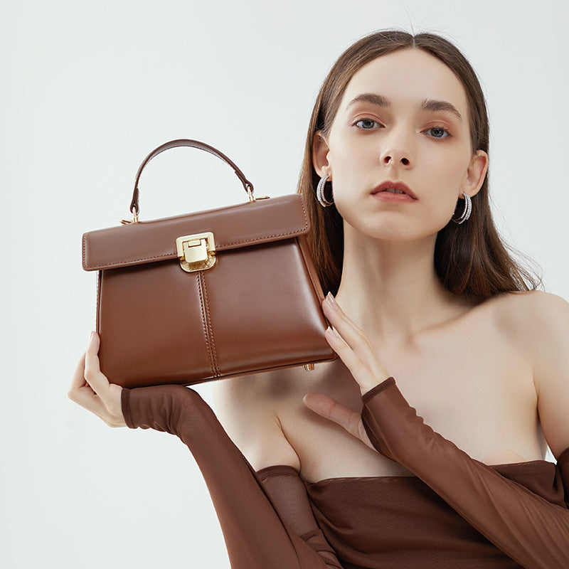 Hayesaura | 2026 Horseshoe Buckle Genuine Leather Kelly Handbag