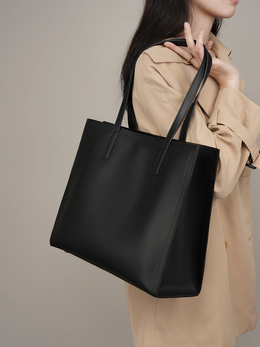 Hayesaura | Winter Niche Black Cowhide Large Commuter Laptop Tote