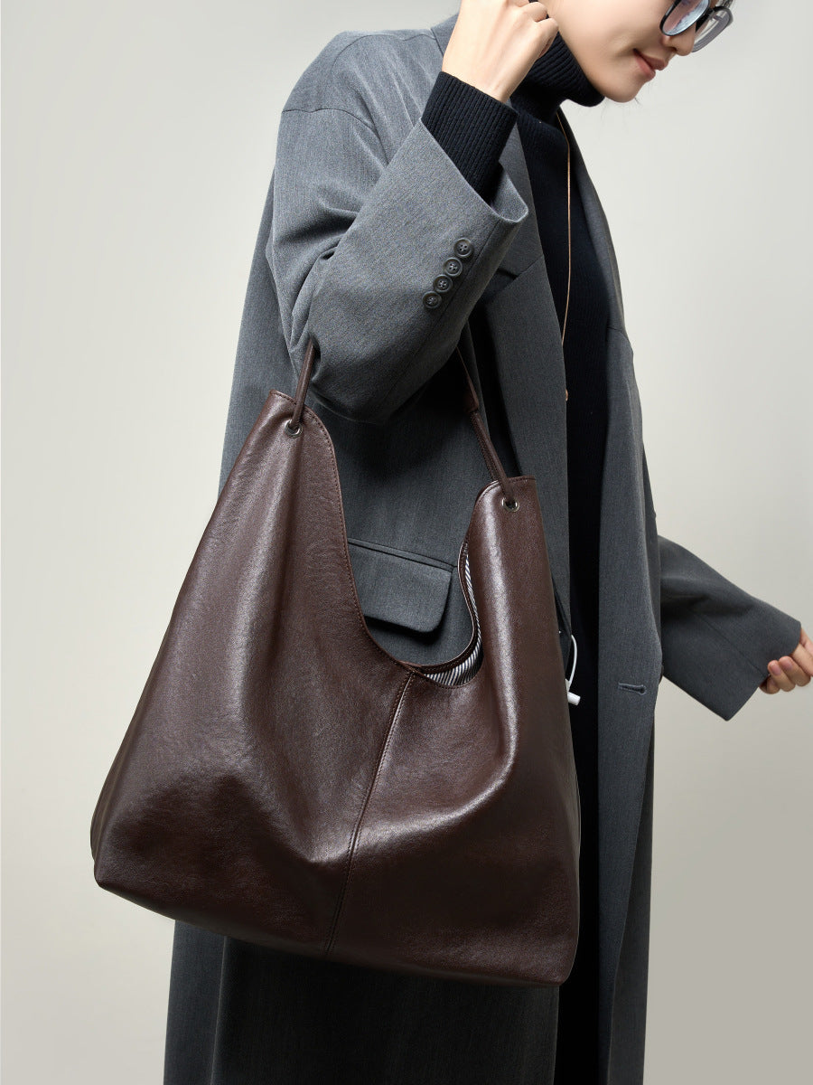 Hayesaura | 2026 Vegetable-Tanned Cowhide Campus & Commuter Tote