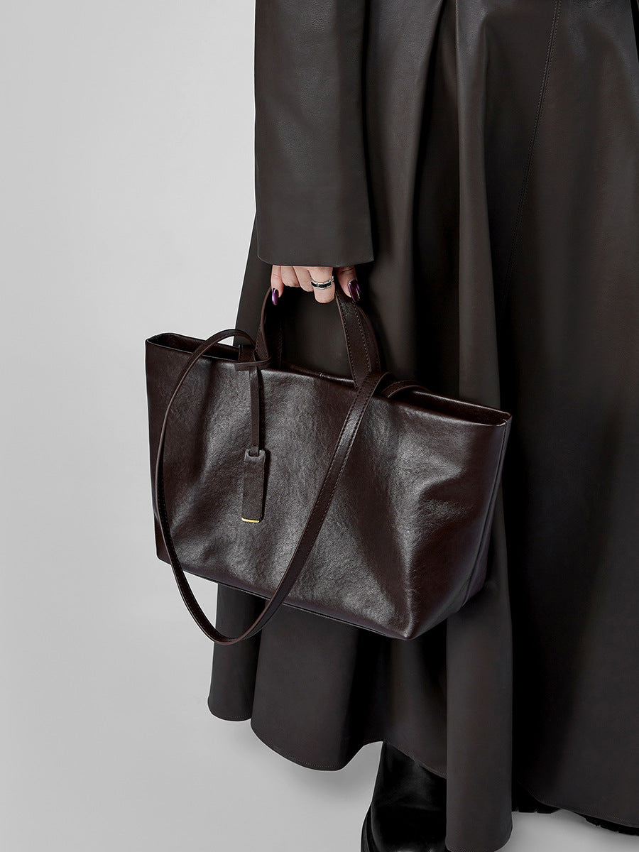 Hayesaura | Vintage Soft Leather Nomad Large Capacity Tote