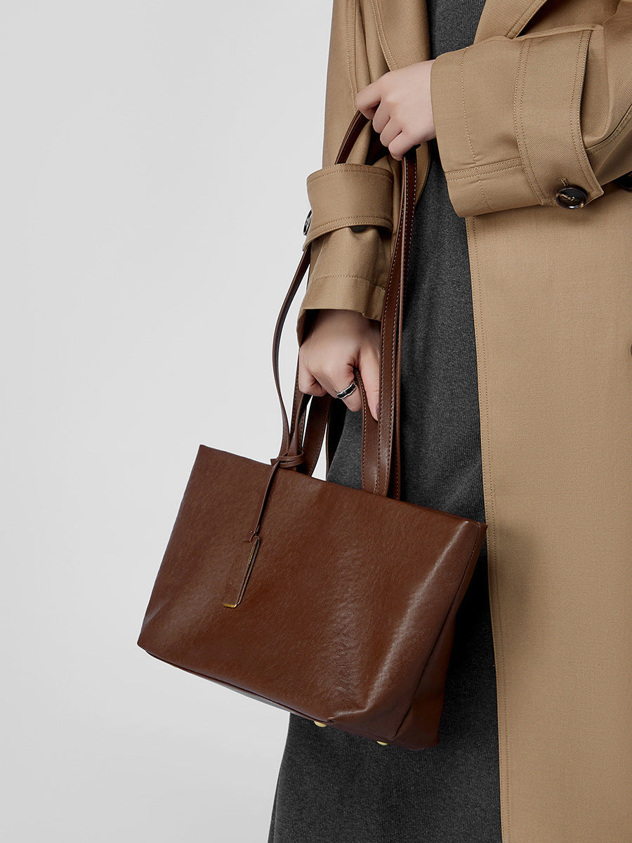 Hayesaura | Vintage Soft Leather Nomad Large Capacity Tote