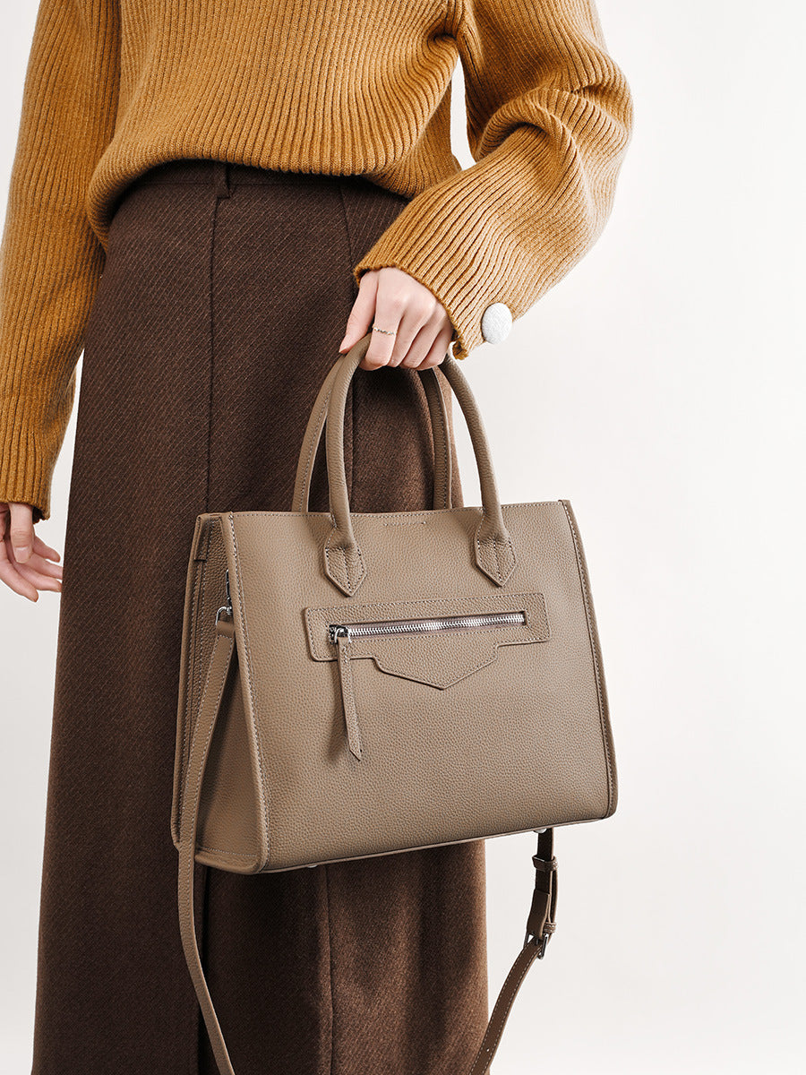 Hayesaura | Modern Executive Digital Nomad Large Laptop Tote