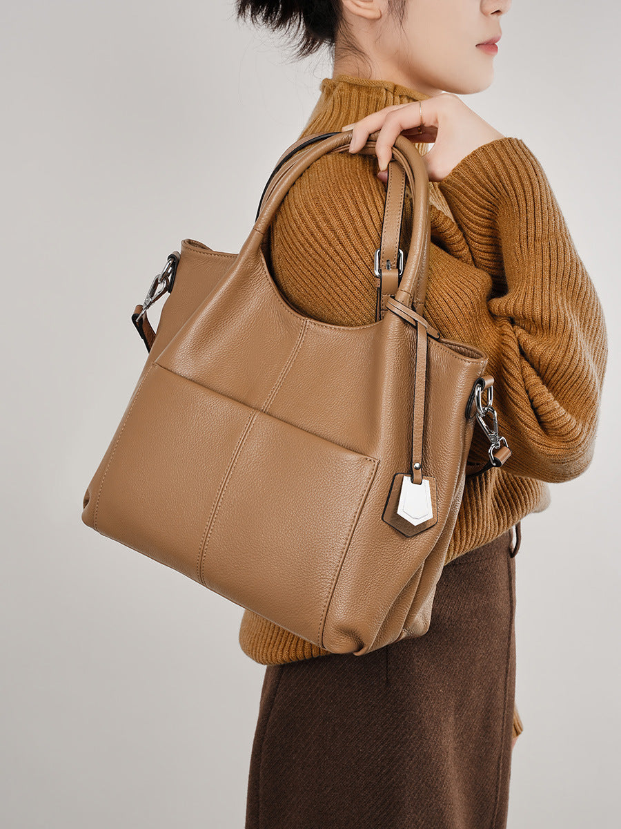 Hayesaura | Timeless Maternal Heritage Large Capacity Tote