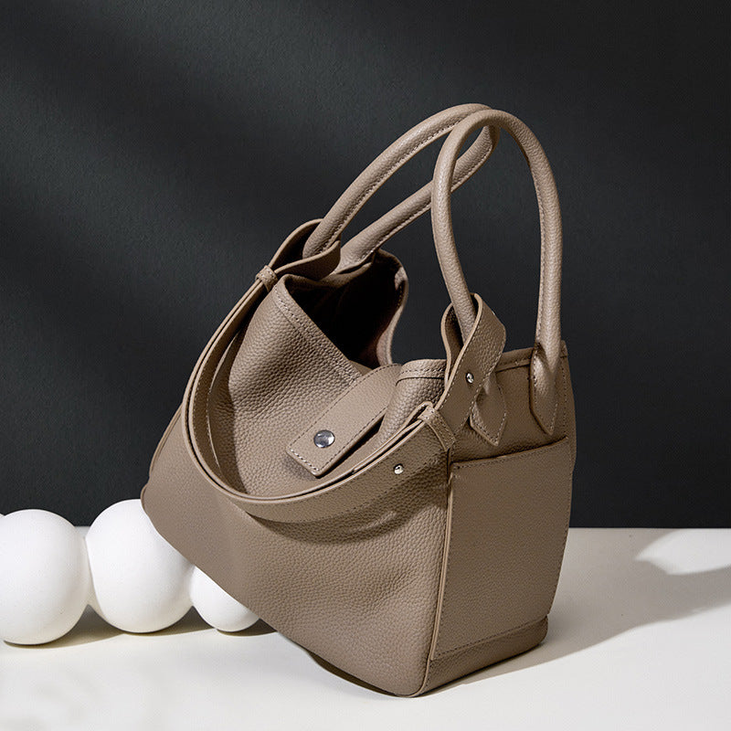 Hayesaura | 2026 Niche Soft Top-Layer Cowhide Basket Bucket Commuter Bag