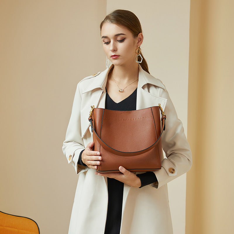 Hayesaura | Top-Layer Cowhide Retro Large Bucket Tote Crossbody