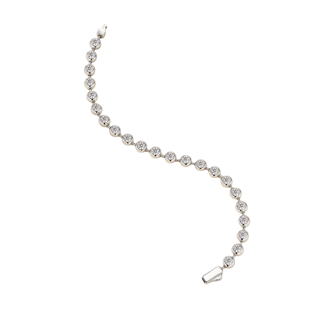 Hayesaura | High-Cold Luxury Crystal-Encrusted Moissanite Statement Bangle | Ins Style Night Gala Jewel