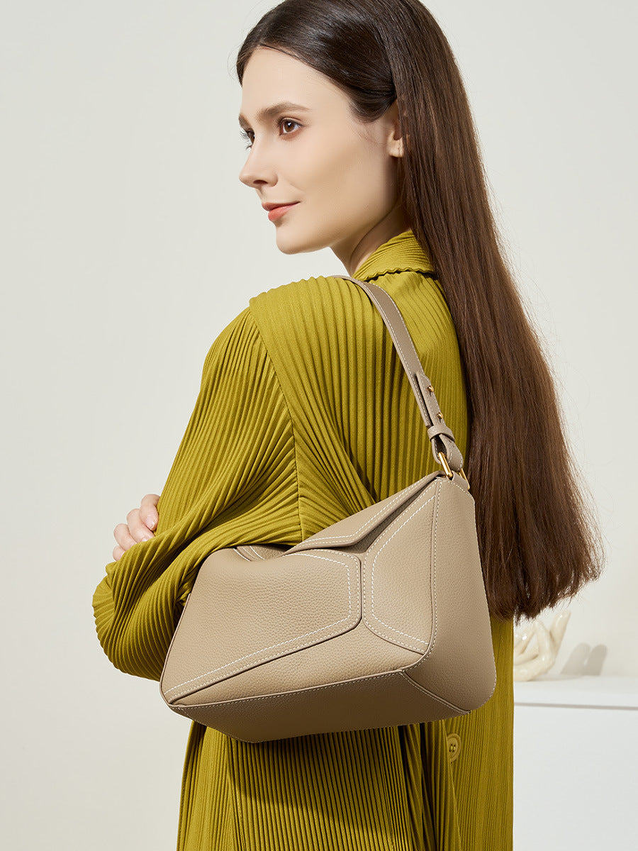 Hayesaura | Geometric Leather Pillow Underarm Commuter Bag
