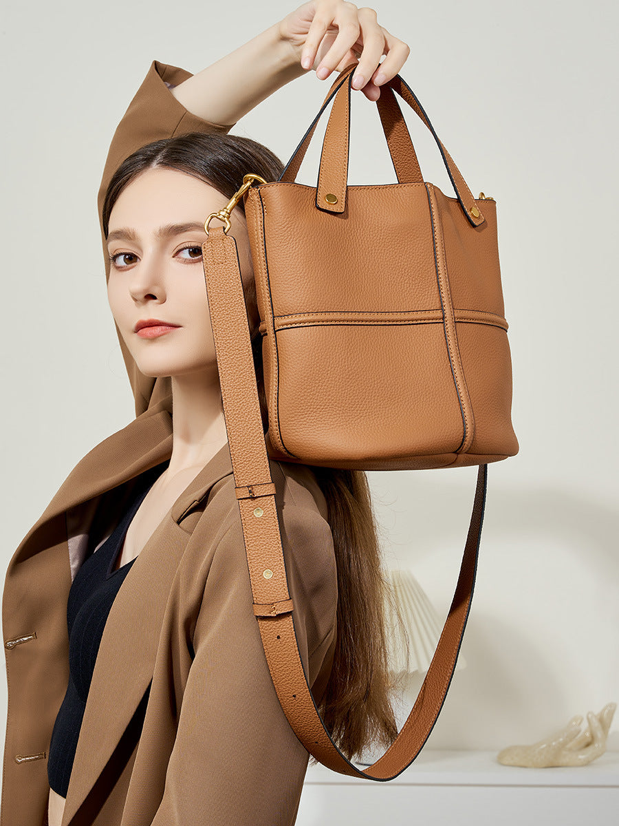 Hayesaura | Elegant Large Capacity Commuter Cowhide Bucket Bag