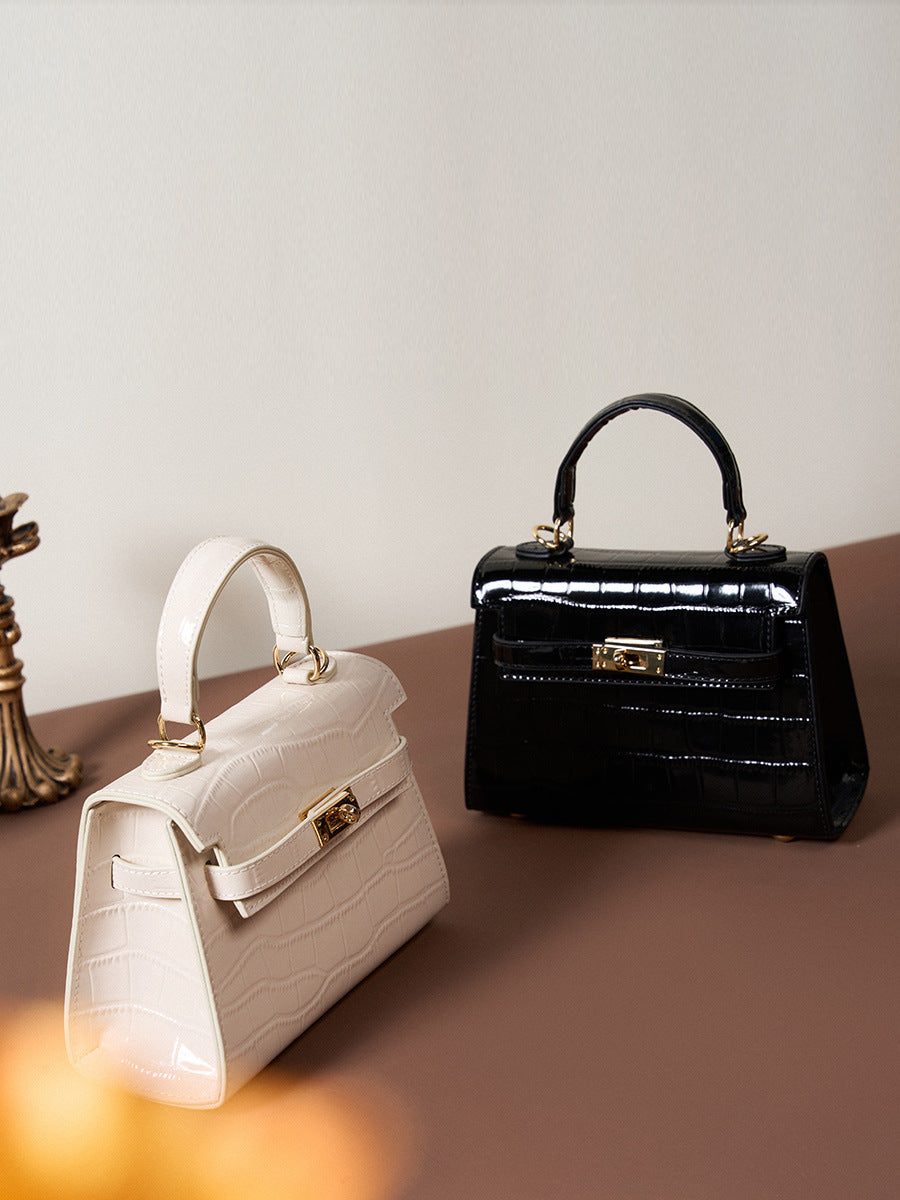 Hayesaura | 2026 Crocodile Pattern Cowhide Kelly Mini Bag