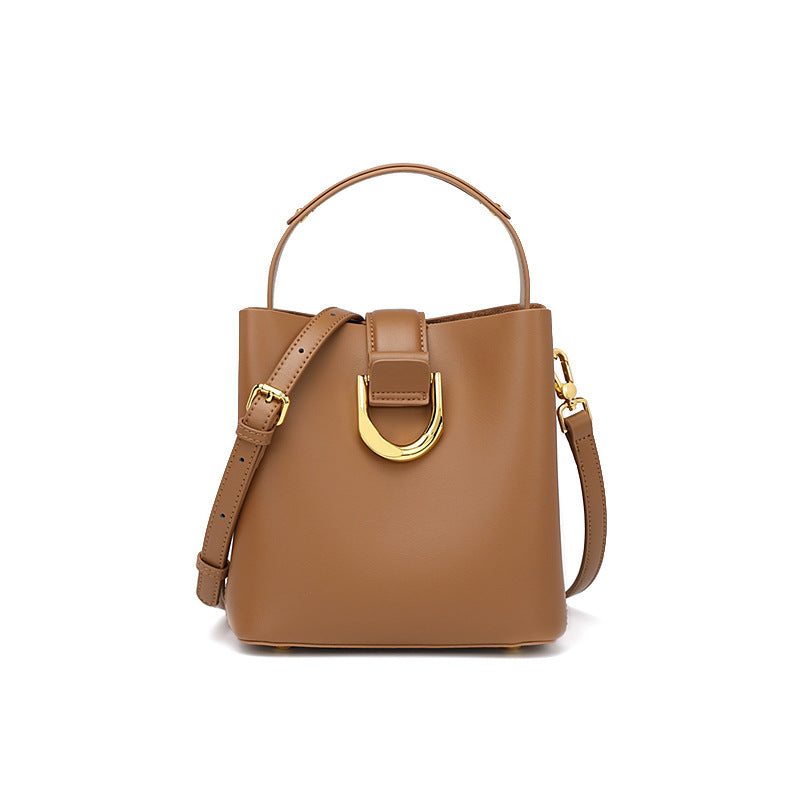 Hayesaura | Strictly Selected Genuine Leather Commuter Bucket Bag