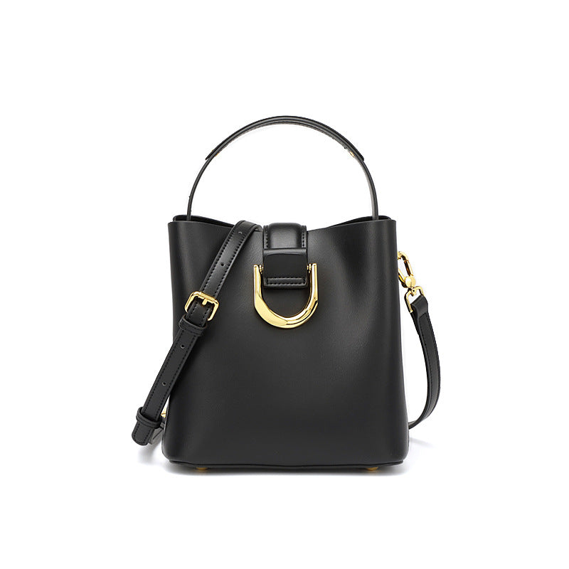 Hayesaura | Strictly Selected Genuine Leather Commuter Bucket Bag