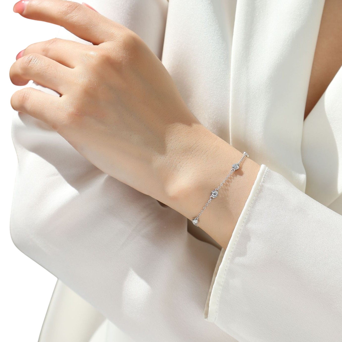 Hayesaura | Acubi Style Platinum-Plated Bubble Bezel Moissanite | High-Cold Fluid Bracelet