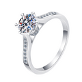 Hayesaura | Rotatable Six-Prong Spinner Anti-Anxiety Moissanite Ring