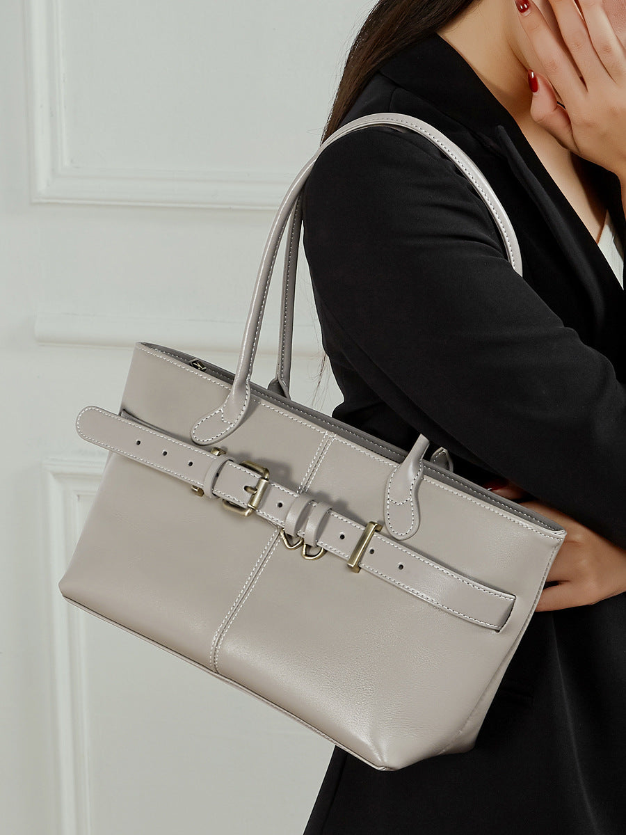 Hayesaura | 2026 Winter Belt Buckle Leather Basket Bag