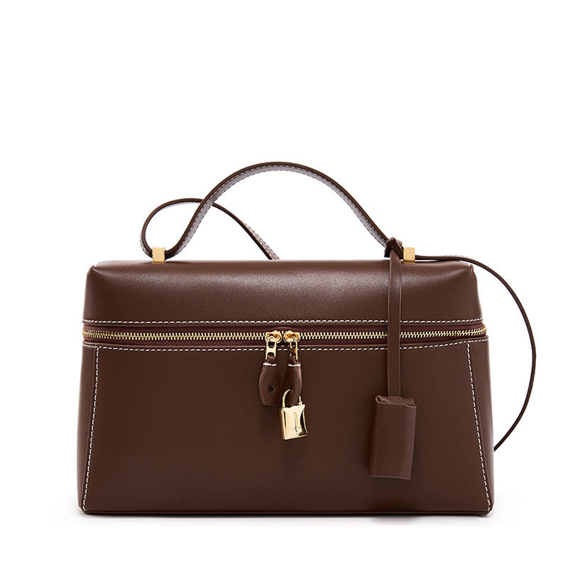Hayesaura | 2026 Spring/Summer Cowhide Box Crossbody Bag