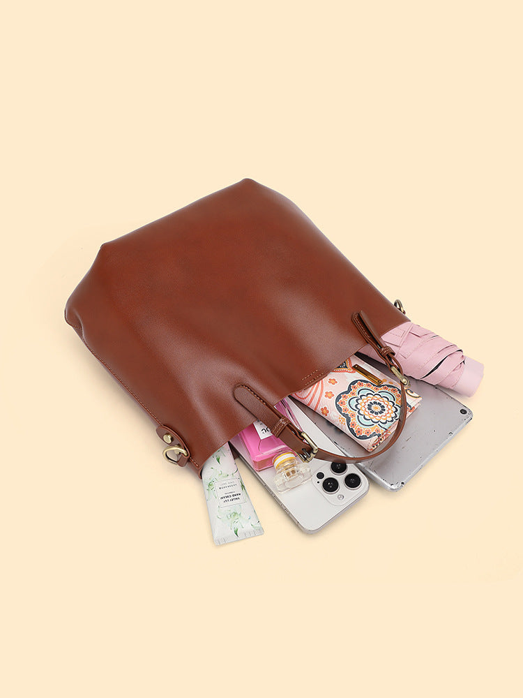 Hayesaura | Top-Layer Cowhide Large Commuter Bucket Tote