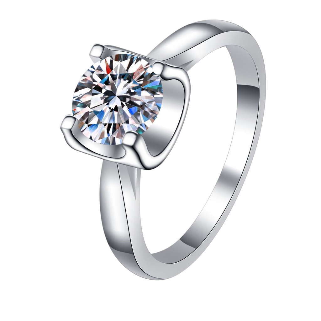 Hayesaura | Classic Korean Bull Head Brilliant Moissanite Ring