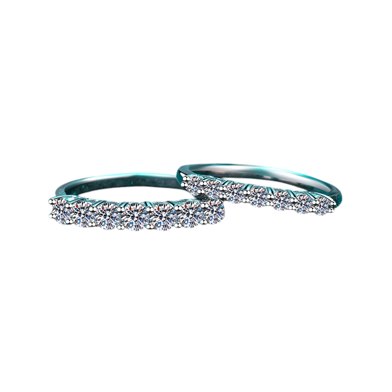 Hayesaura | Seven Princesses Classic Moissanite Eternity Band Pinky Ring