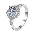 Hayesaura | Stars Around the Moon Bezel Cluster Four-Prong Moissanite Ring