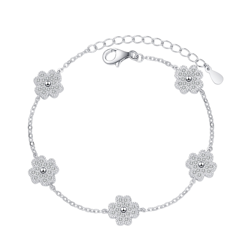 Hayesaura | Parisian Chic 18K Plated Five-Flower Clover Moissanite Bracelet | Muted Light Luxury Chain
