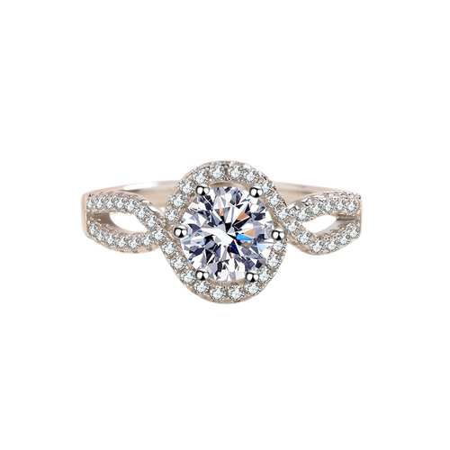 Hayesaura | Classic Six-Prong Engagement Moissanite Solitaire Ring