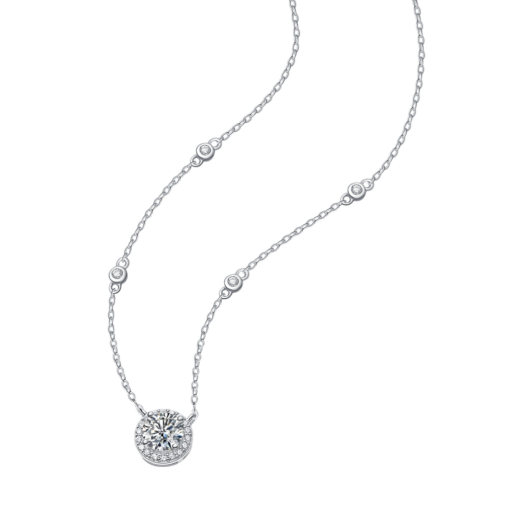 Hayesaura | High-Cold Summer Minimalist Solitaire Moissanite Pendant | Petite Clean Fit Holiday Gift Necklace