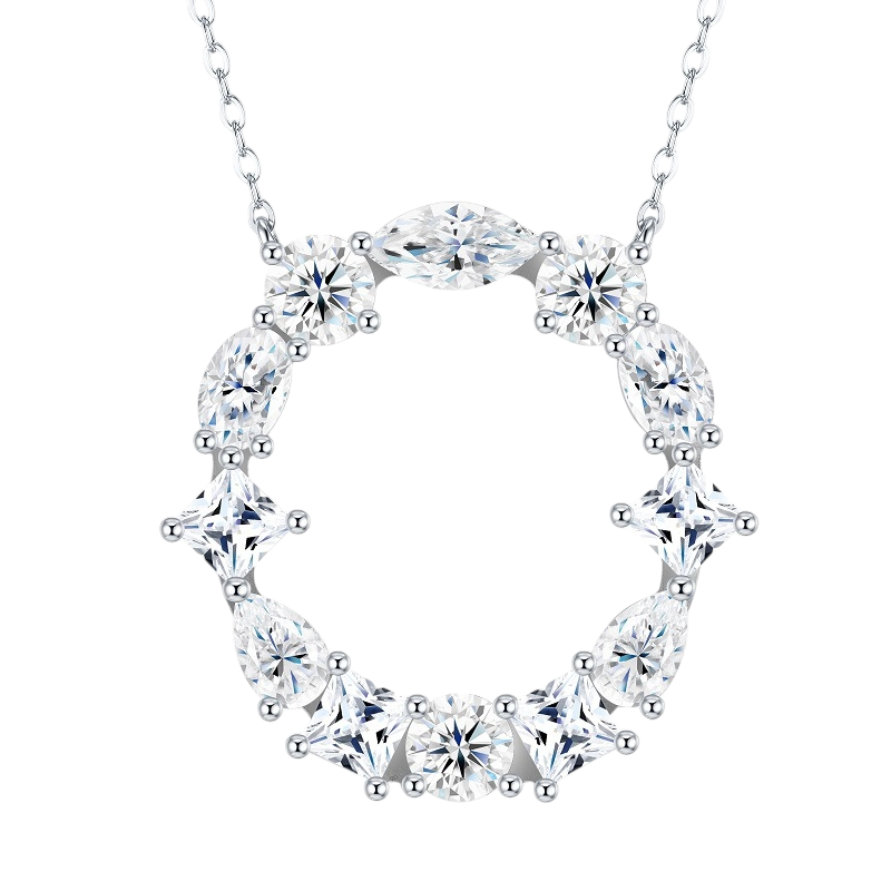 Hayesaura | Street Hip-Hop 18K Plated D-Color Moissanite 26 Initial Letters Necklace | Unisex Avant-Garde Clavicle Chain Statement