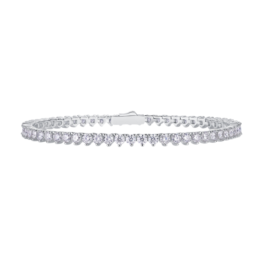 Hayesaura | Parisian Chic Heart-Linked Platinum Moissanite | Romantic Date Glamour Bracelet