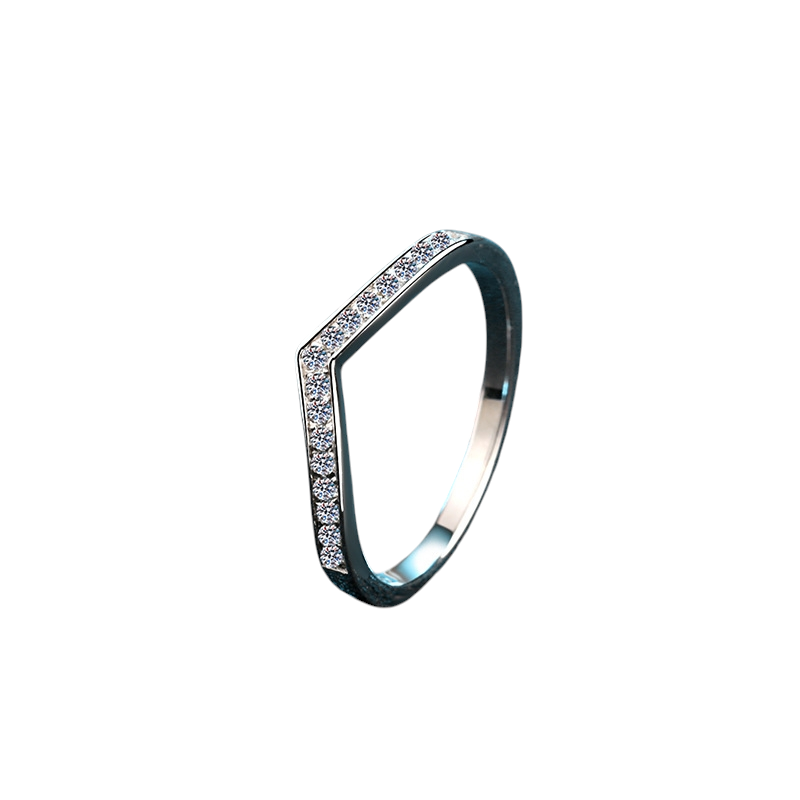 Hayesaura | Sharp V-Shaped Chevron Stacking Moissanite Band