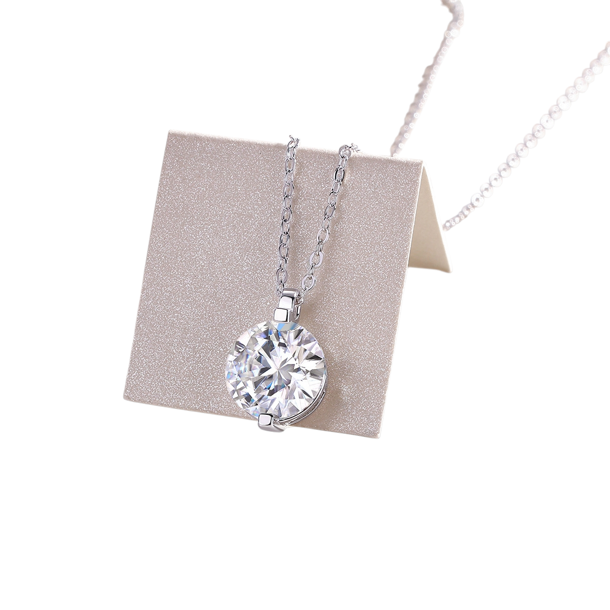 Hayesaura | Old Money 18K Plated Classic Solitaire Moissanite | Quiet Luxury Multi-Size Pendant