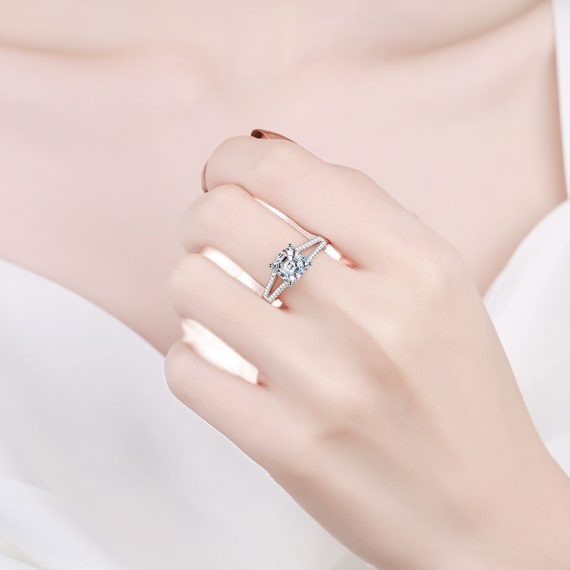 Hayesaura | Office Siren 18K Plated Asscher Cut Moissanite | High-Cold Daily Promise Ring