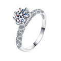 Hayesaura | Viral Trend 18K Plated Eight-Prong Moissanite Pinky Ring | Clean Fit Commute Solitaire