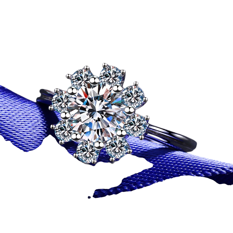 Hayesaura | Helia Sunflower Eight-Prong Moissanite Proposal Ring