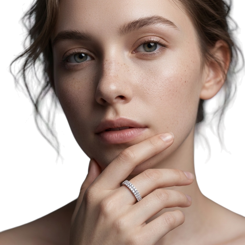 Hayesaura | Half-Eternity Moissanite Proposal Ring | Minimalist