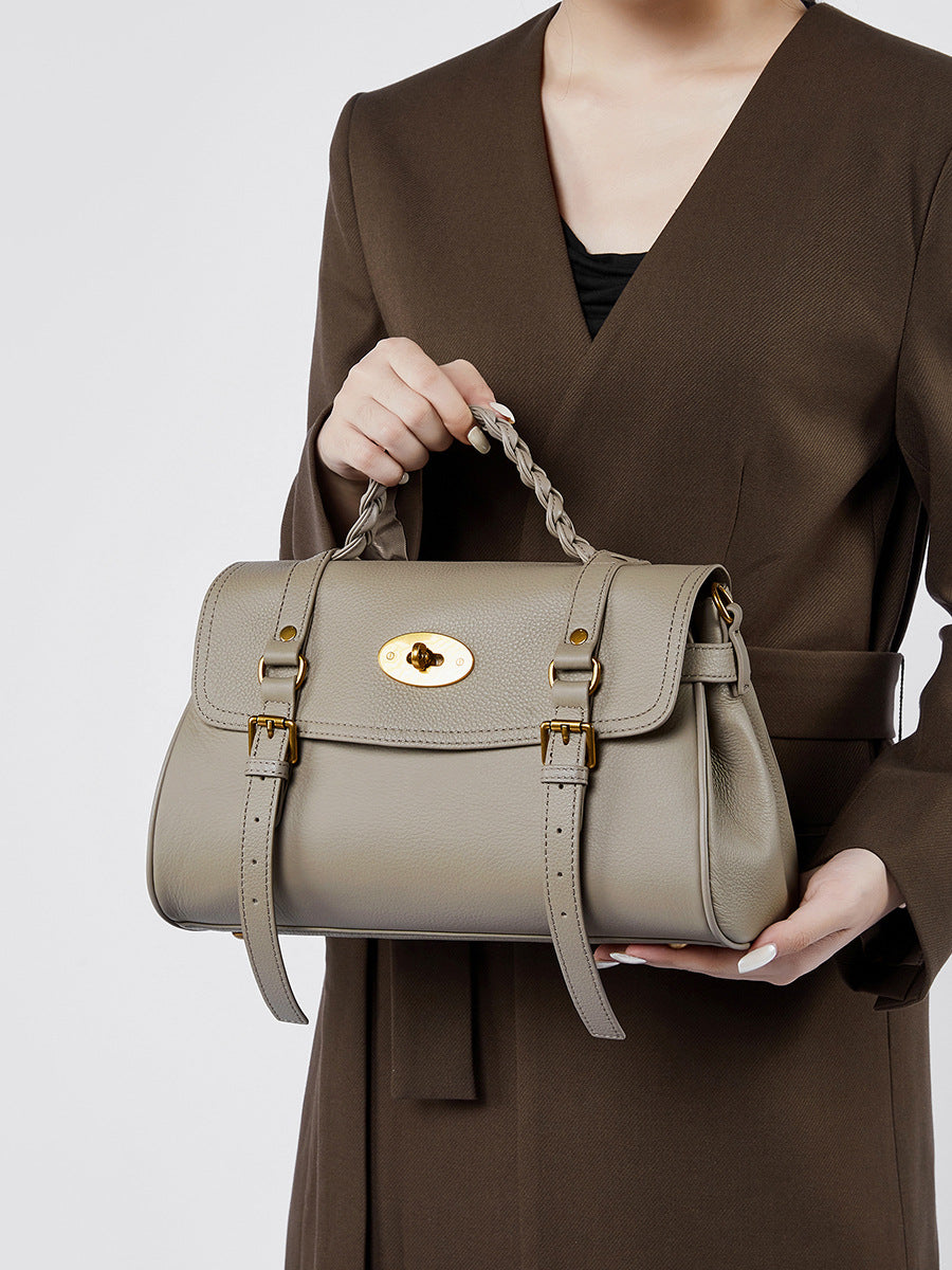 Hayesaura | Lazy Pleated Top-Layer Cowhide Bucket Tote Bag