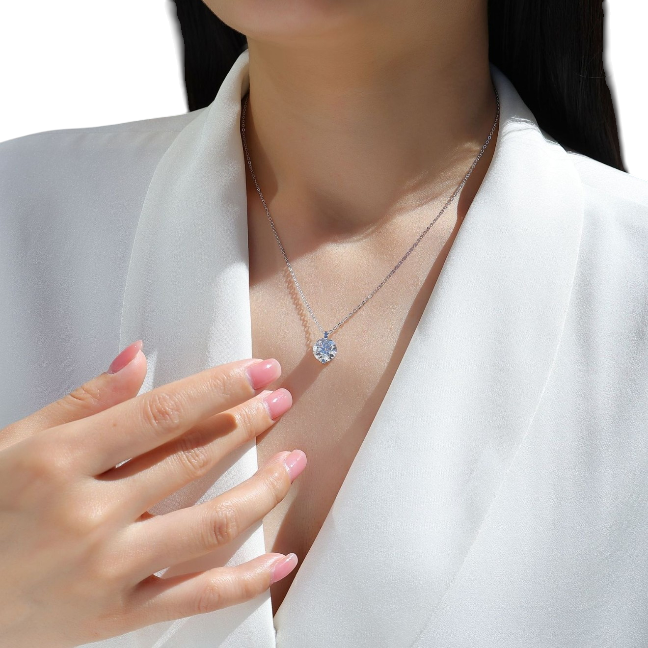 Hayesaura | Old Money 18K Plated Classic Solitaire Moissanite | Quiet Luxury Multi-Size Pendant